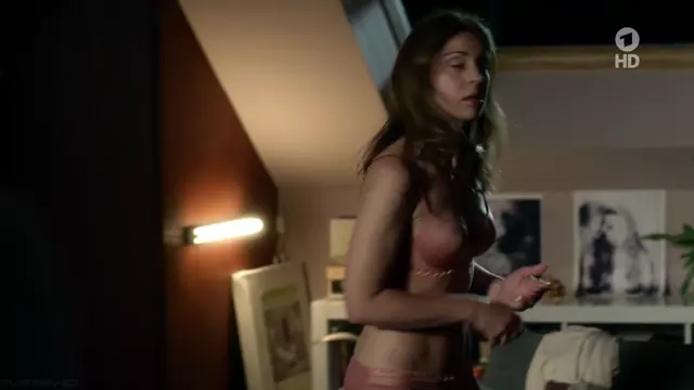 Wende Snijders - Zurich (2015) HD 720p - Celebrity porn video -  nudeceleb.vip